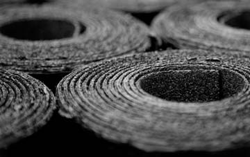 Uploders bitumen roof disadvantages