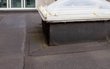 disadvantages of Uploders flat roofs